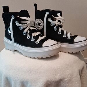 Converse Black and White Sneakers Classic Canvas Design